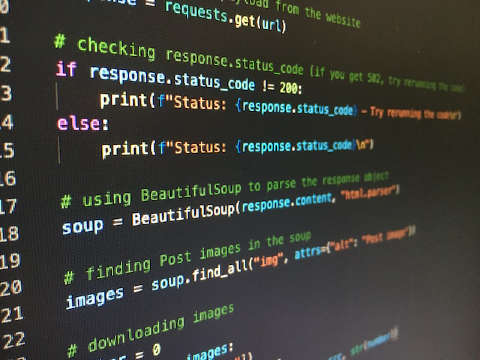 Should I Use Underscores or Camel Case for Python?